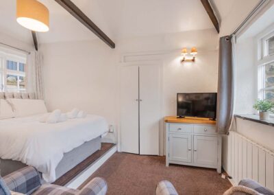 Cottage 5_Web-4