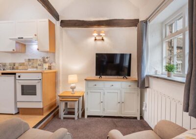 Cottage 6_Web-3